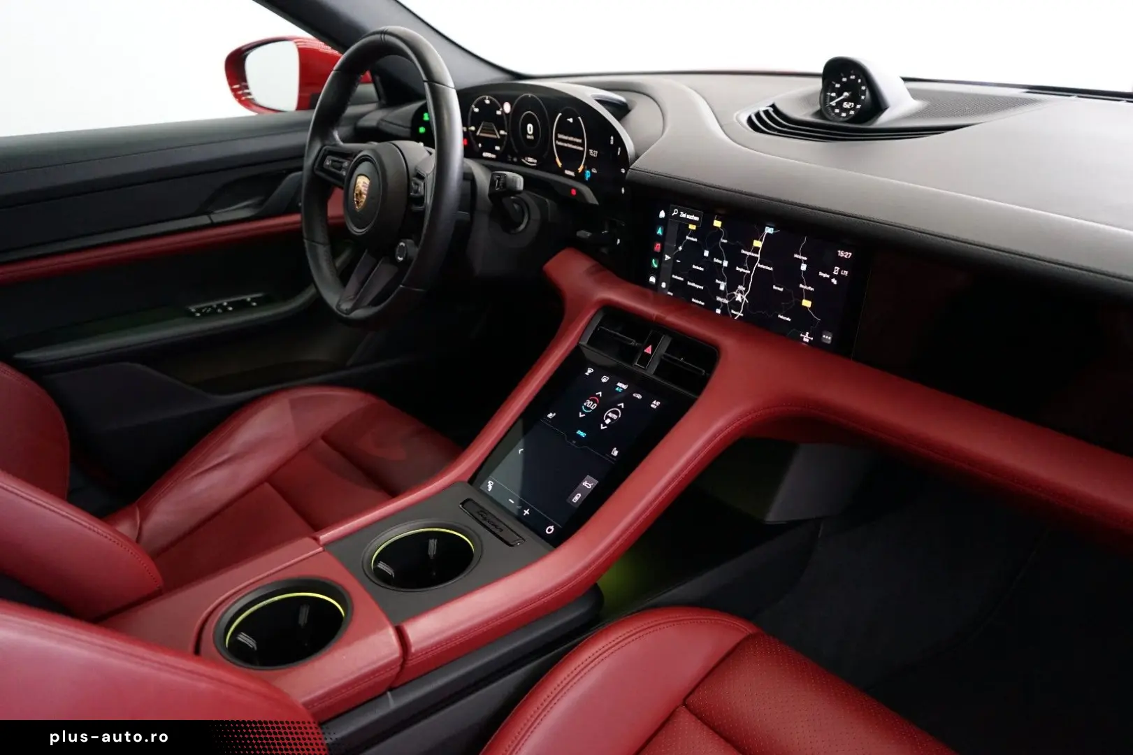 PORSCHE Taycan rot-rot LUFT PANO ACC 18W BOSE MATRIX 21z