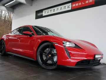 PORSCHE Taycan rot-rot LUFT PANO ACC 18W BOSE MATRIX 21z