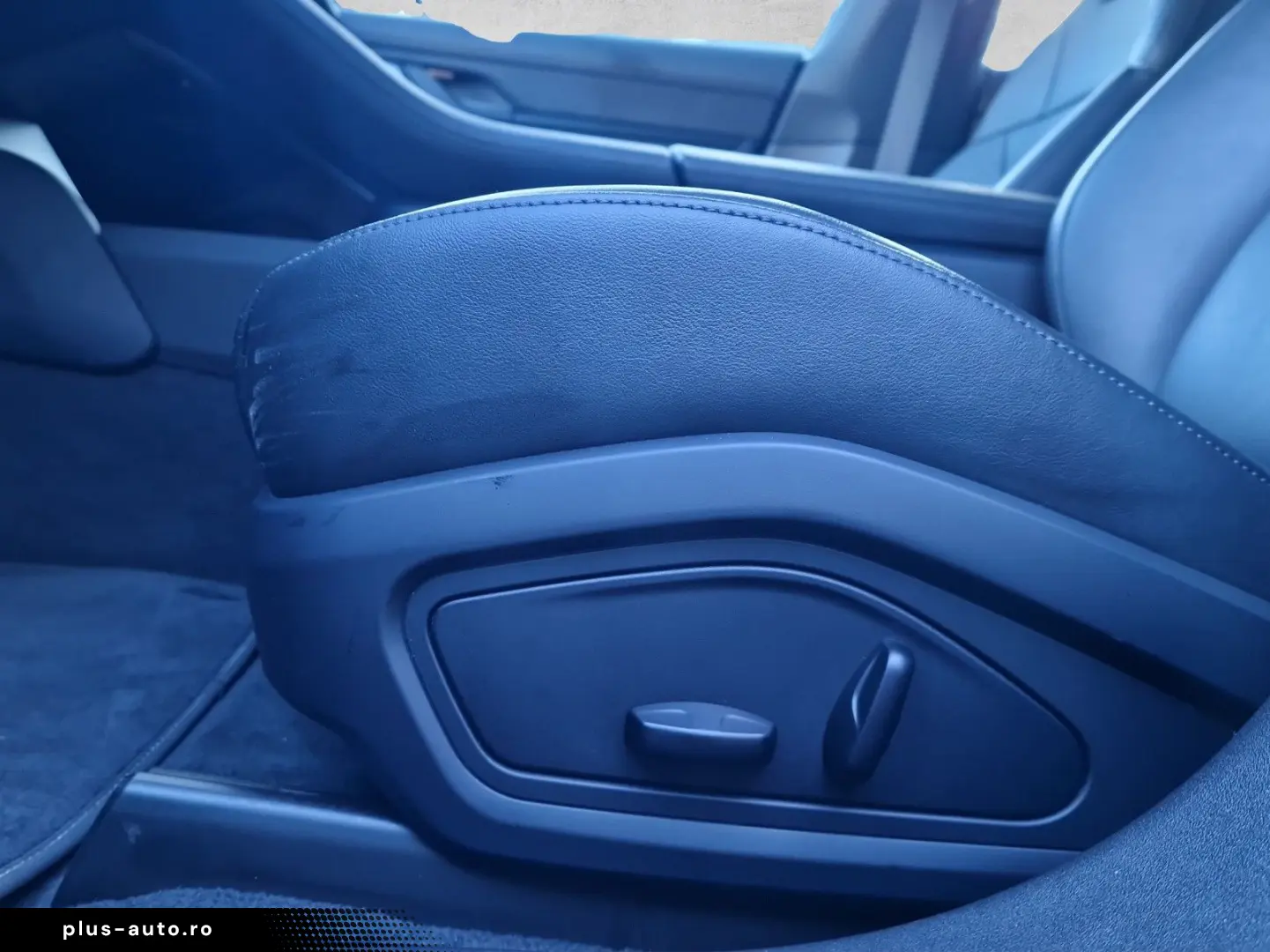 PORSCHE Taycan Approved 4S LIFT 20Turbo PDLS