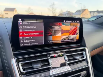 BMW M8 Cabrio Competition xDrive B&W 360 ACC HUD DAB