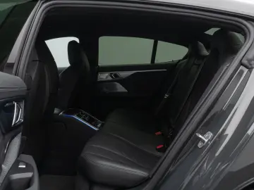 BMW M8 Competition xD GranCoupé B&W Keramik MegaVoll