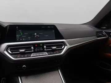 BMW M4 Competition xD 360 MDrivers DAB Laser H K HUD