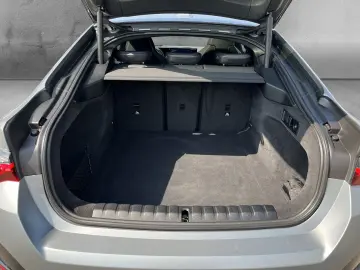 BMW M440i xDrive Gran Coupe Sportpaket AD AHK-klappb