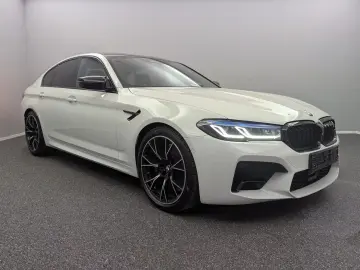 BMW M5 Competition CARBONDACH U-FREI DEUTSCH SITZKLI