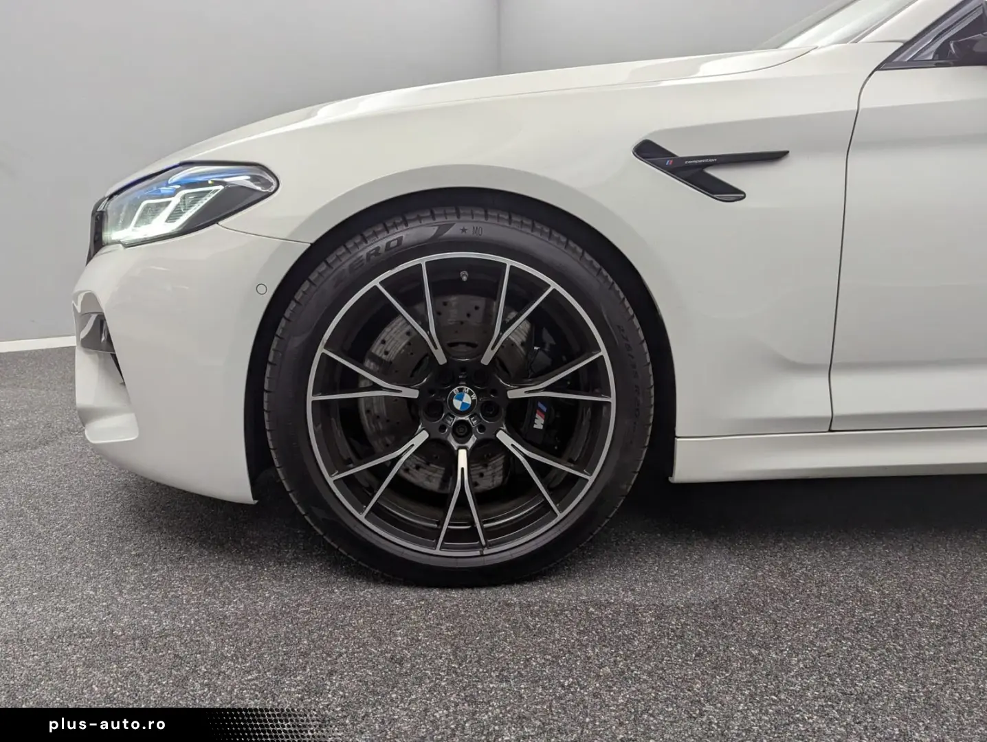 BMW M5 Competition CARBONDACH U-FREI DEUTSCH SITZKLI