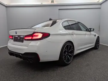 BMW M5 Competition CARBONDACH U-FREI DEUTSCH SITZKLI