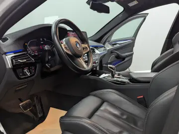 BMW M5 Competition CARBONDACH U-FREI DEUTSCH SITZKLI