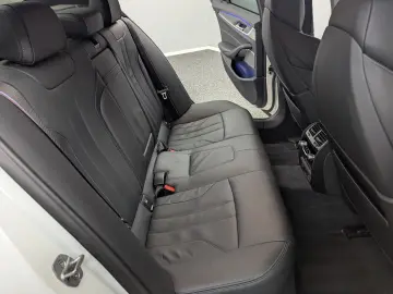 BMW M5 Competition CARBONDACH U-FREI DEUTSCH SITZKLI