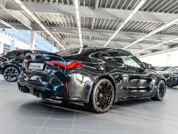 BMW M4 Coupé M Sport NAVI Sound Syst. PDC V H DAB