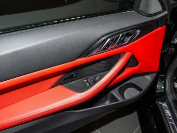 BMW M4 Coupé M Sport NAVI Sound Syst. PDC V H DAB