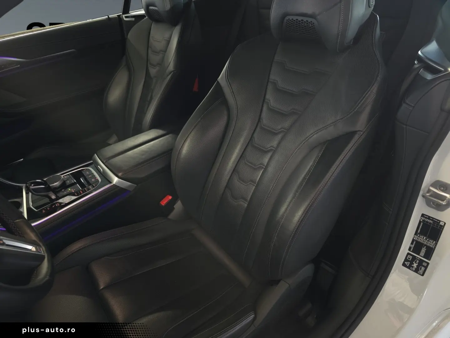 BMW M850i xDrive 360 Kamera Sitzbelüftung Soft Close