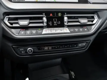 BMW M235i xDrive Gran Coupe. Harman Kardon. el. Sitz