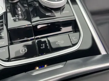 BMW M850 i xDrive HUD Leder HarmanKardon 360 Kamera