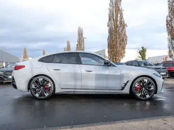 BMW M440i xDrive Gran Coupé M Sport RFK NAVI LED LM