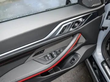 BMW M440i xDrive Gran Coupé M Sport RFK NAVI LED LM