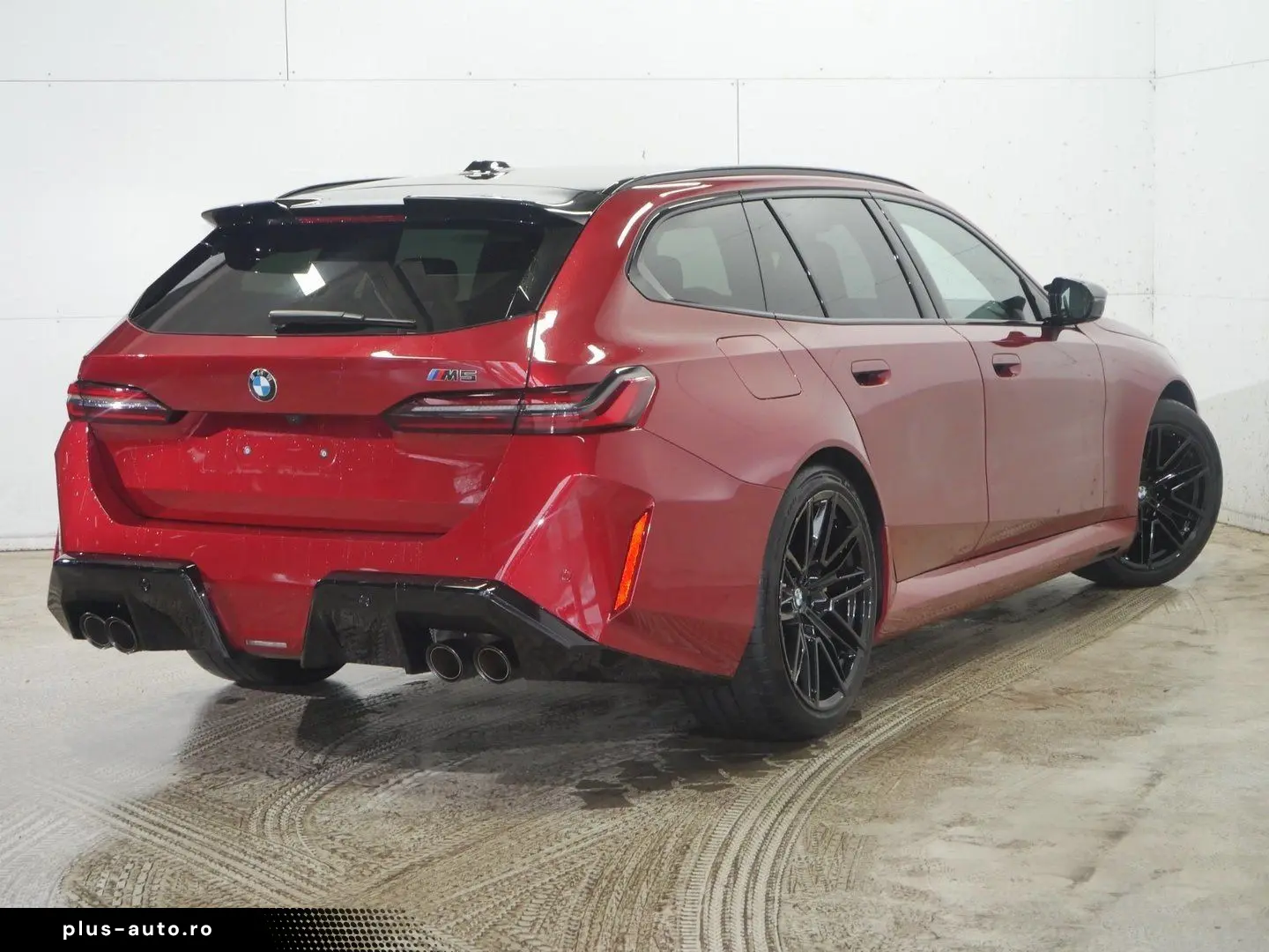 BMW M5 Touring xDrive CARBON BREMSE BOWERS & WILKINS