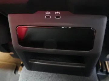 BMW M5 Touring xDrive CARBON BREMSE BOWERS & WILKINS