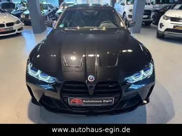 BMW M4 Baureihe M4 Coupe xDrive Competition Carbon