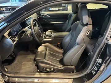 BMW M4 Baureihe M4 Coupe xDrive Competition Carbon