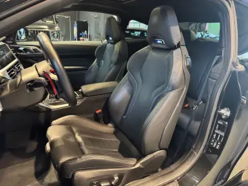 BMW M4 Baureihe M4 Coupe xDrive Competition Carbon