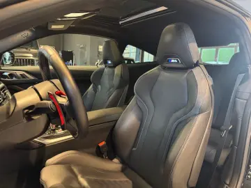 BMW M4 Baureihe M4 Coupe xDrive Competition Carbon