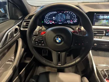 BMW M4 Baureihe M4 Coupe xDrive Competition Carbon