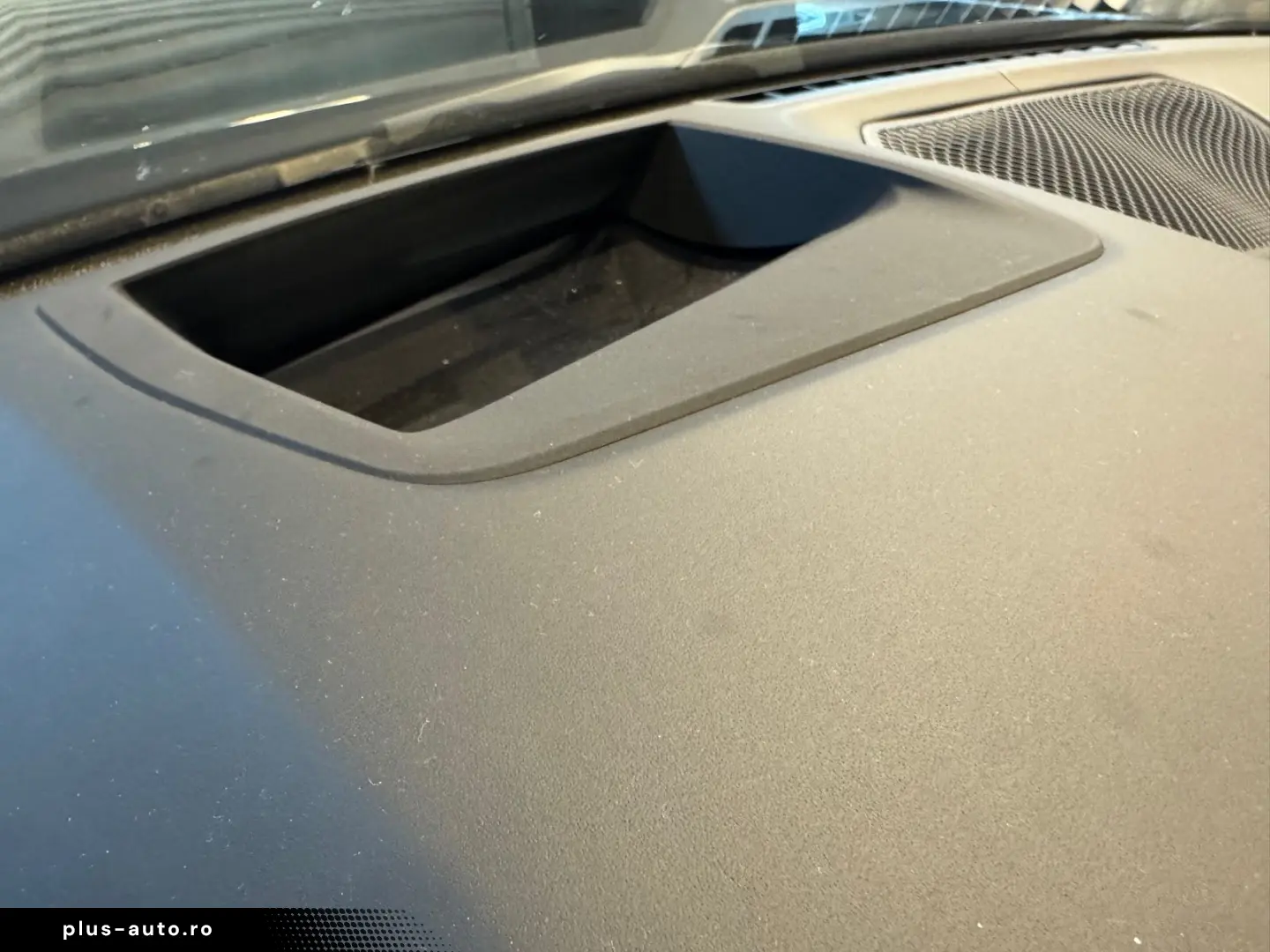 BMW M4 Baureihe M4 Coupe xDrive Competition Carbon