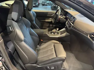 BMW M4 Baureihe M4 Coupe xDrive Competition Carbon