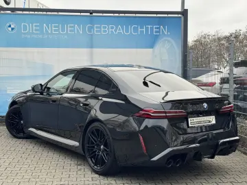 BMW M5 Limousine Carbon-Keramik B&W M-Drivers-Pack