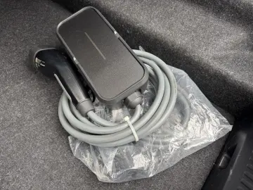 BMW M5 Limousine Carbon-Keramik B&W M-Drivers-Pack