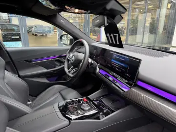 BMW M5 Limousine Carbon-Keramik B&W M-Drivers-Pack