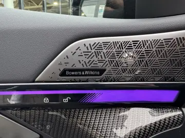 BMW M5 Limousine Carbon-Keramik B&W M-Drivers-Pack