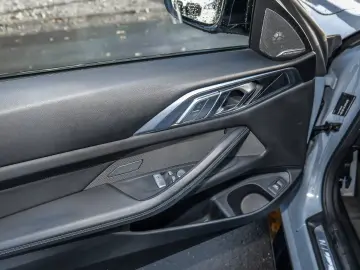 BMW M4 Competition Coupé M xDrive M Sport HUD ACC