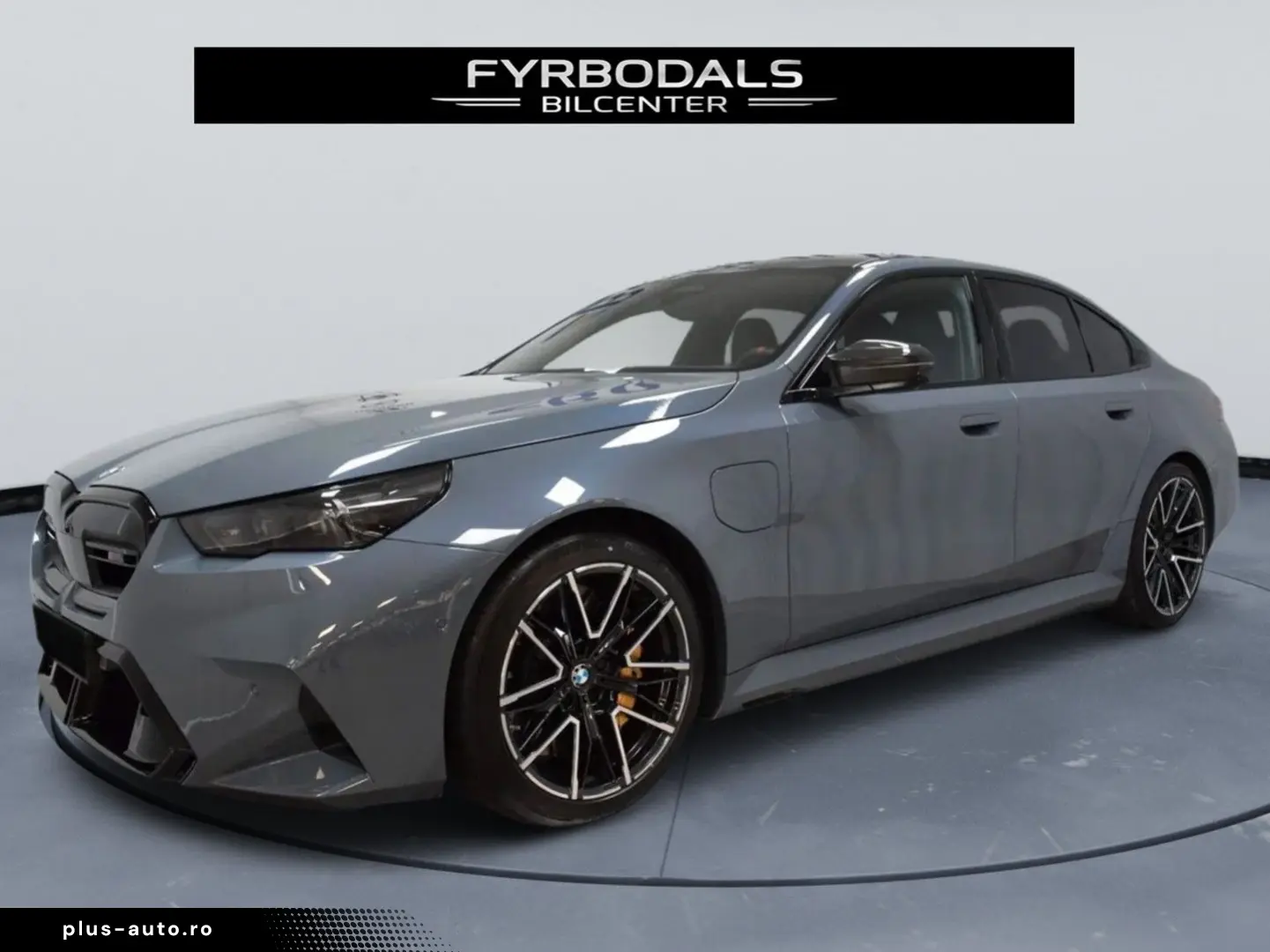 BMW M5 xDrive G90 727hp Ceramic B&W HUD Carbon  VAT