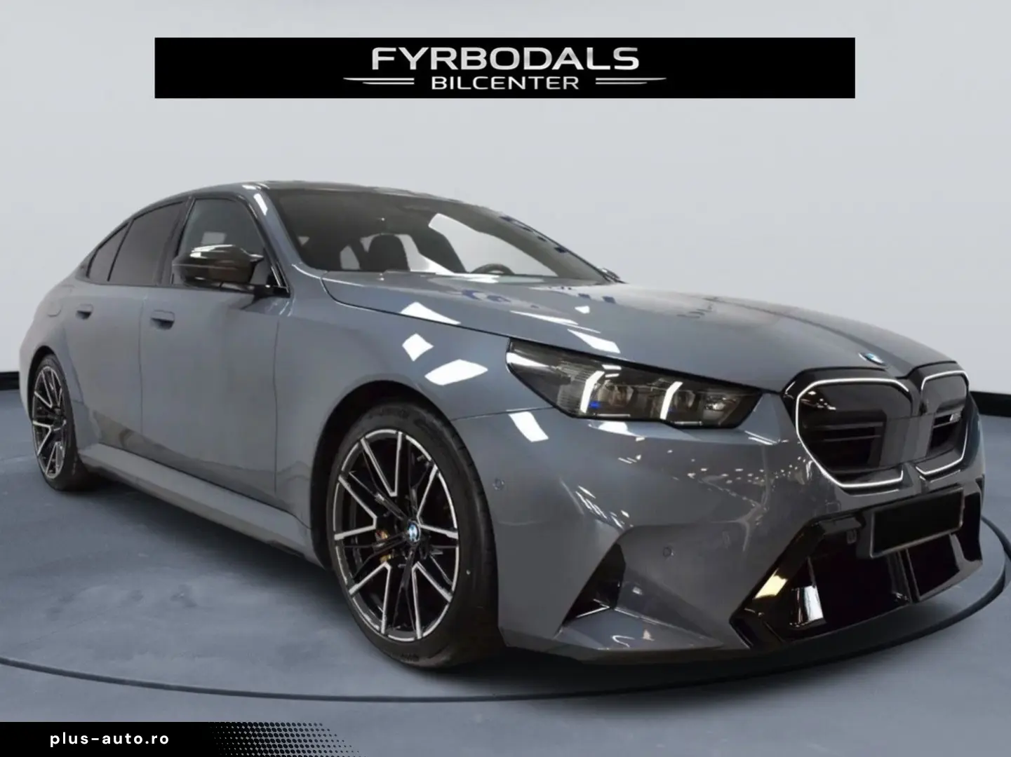 BMW M5 xDrive G90 727hp Ceramic B&W HUD Carbon  VAT