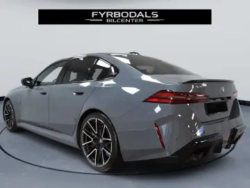 BMW M5 xDrive G90 727hp Ceramic B&W HUD Carbon  VAT