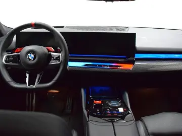 BMW M5 xDrive G90 727hp Ceramic B&W HUD Carbon  VAT