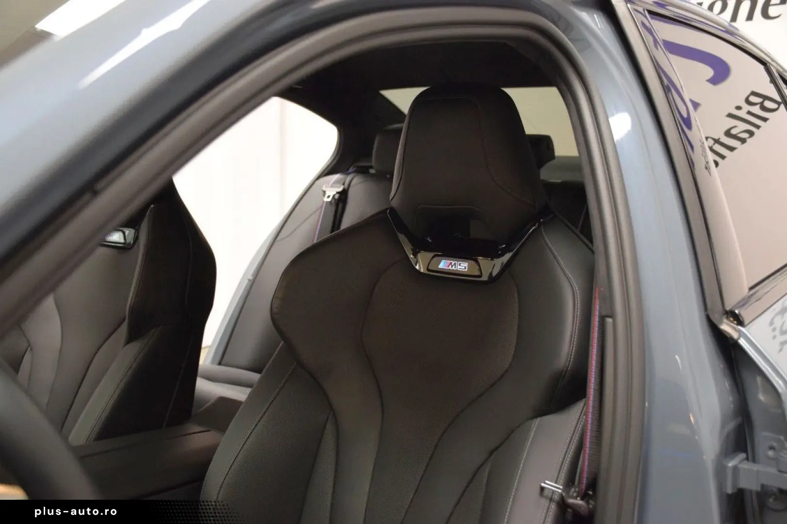 BMW M5 xDrive G90 727hp Ceramic B&W HUD Carbon  VAT