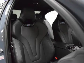 BMW M5 xDrive G90 727hp Ceramic B&W HUD Carbon  VAT