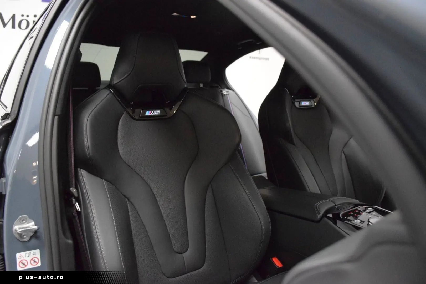 BMW M5 xDrive G90 727hp Ceramic B&W HUD Carbon  VAT