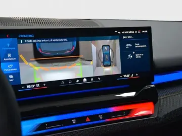 BMW M5 xDrive G90 727hp Ceramic B&W HUD Carbon  VAT