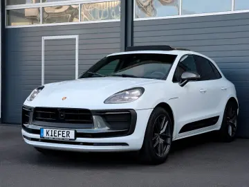 PORSCHE Macan T AWD