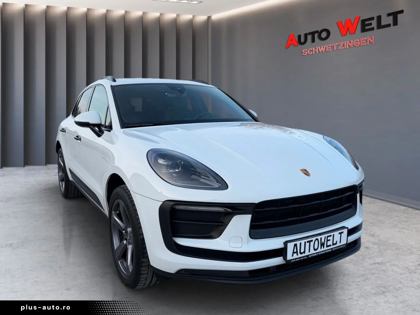 PORSCHE Macan 1.Hand LED Chrono Kamera