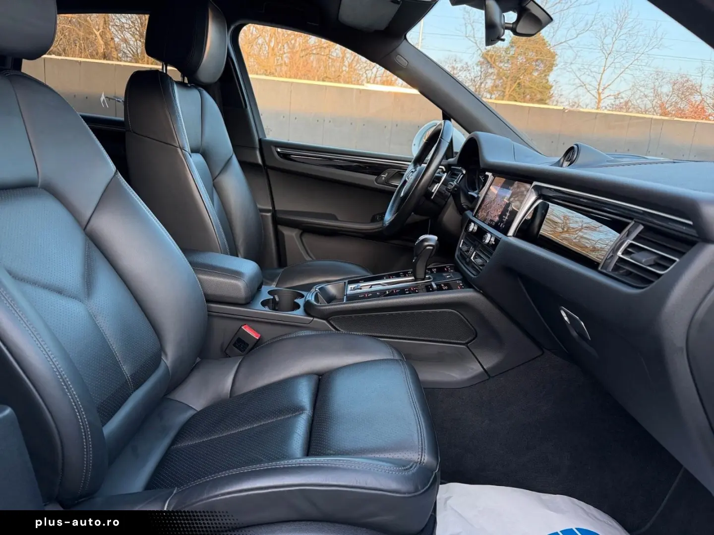 PORSCHE Macan 1.Hand LED Chrono Kamera