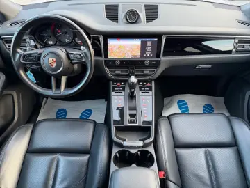 PORSCHE Macan 1.Hand LED Chrono Kamera