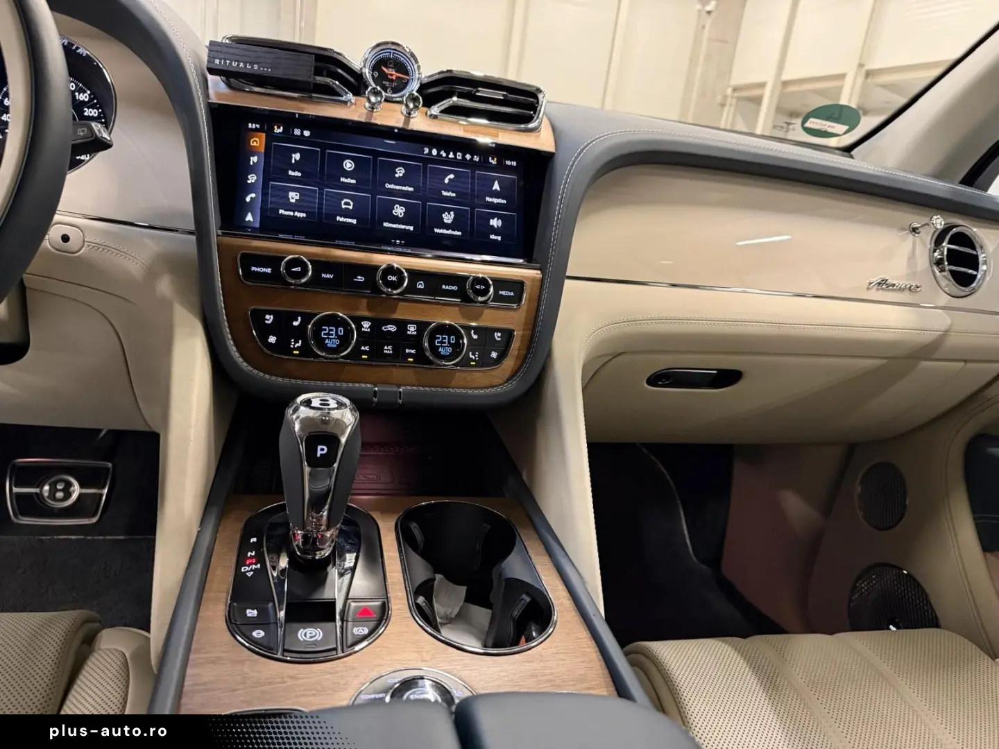 BENTLEY Bentayga 4.0 V8 EWB Azure 4WD Autom.