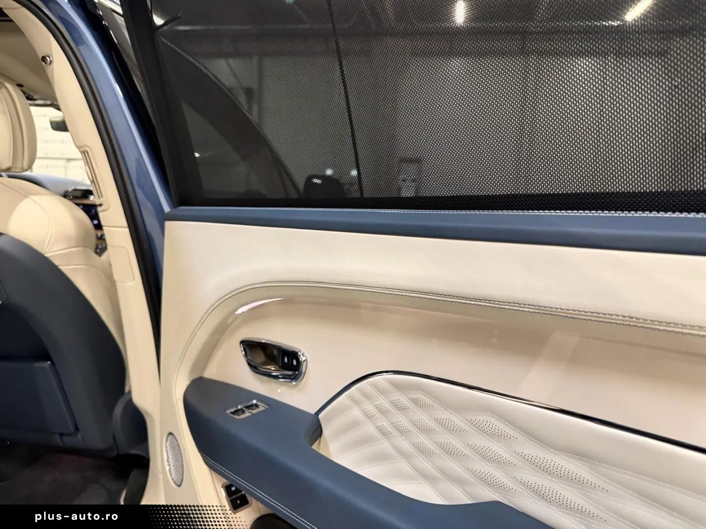 BENTLEY Bentayga 4.0 V8 EWB Azure 4WD Autom.