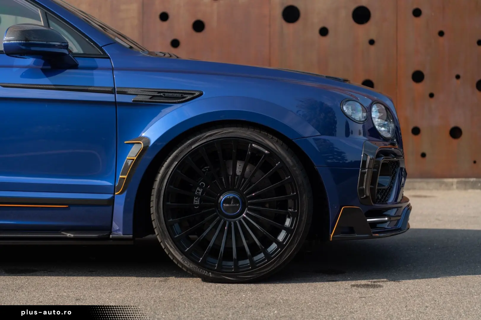 BENTLEY Bentayga V8 MANSORY   CARBON CERAMIC BRAKES