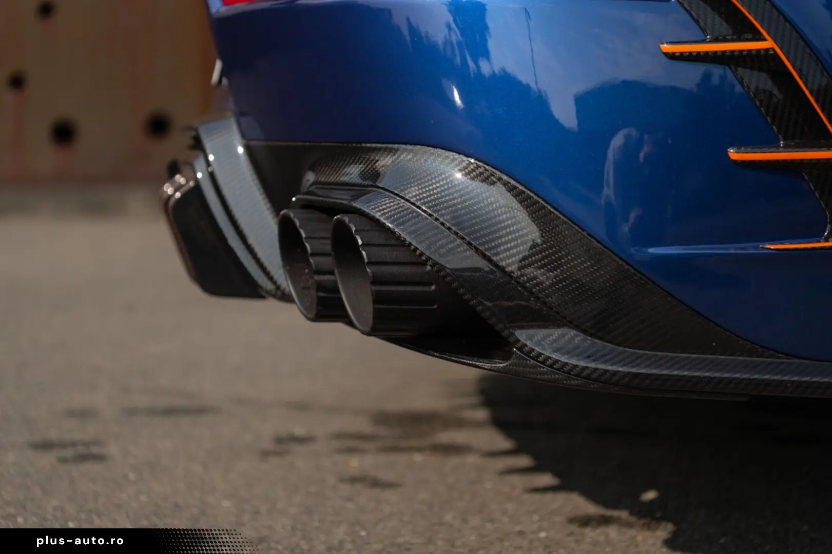 BENTLEY Bentayga V8 MANSORY   CARBON CERAMIC BRAKES