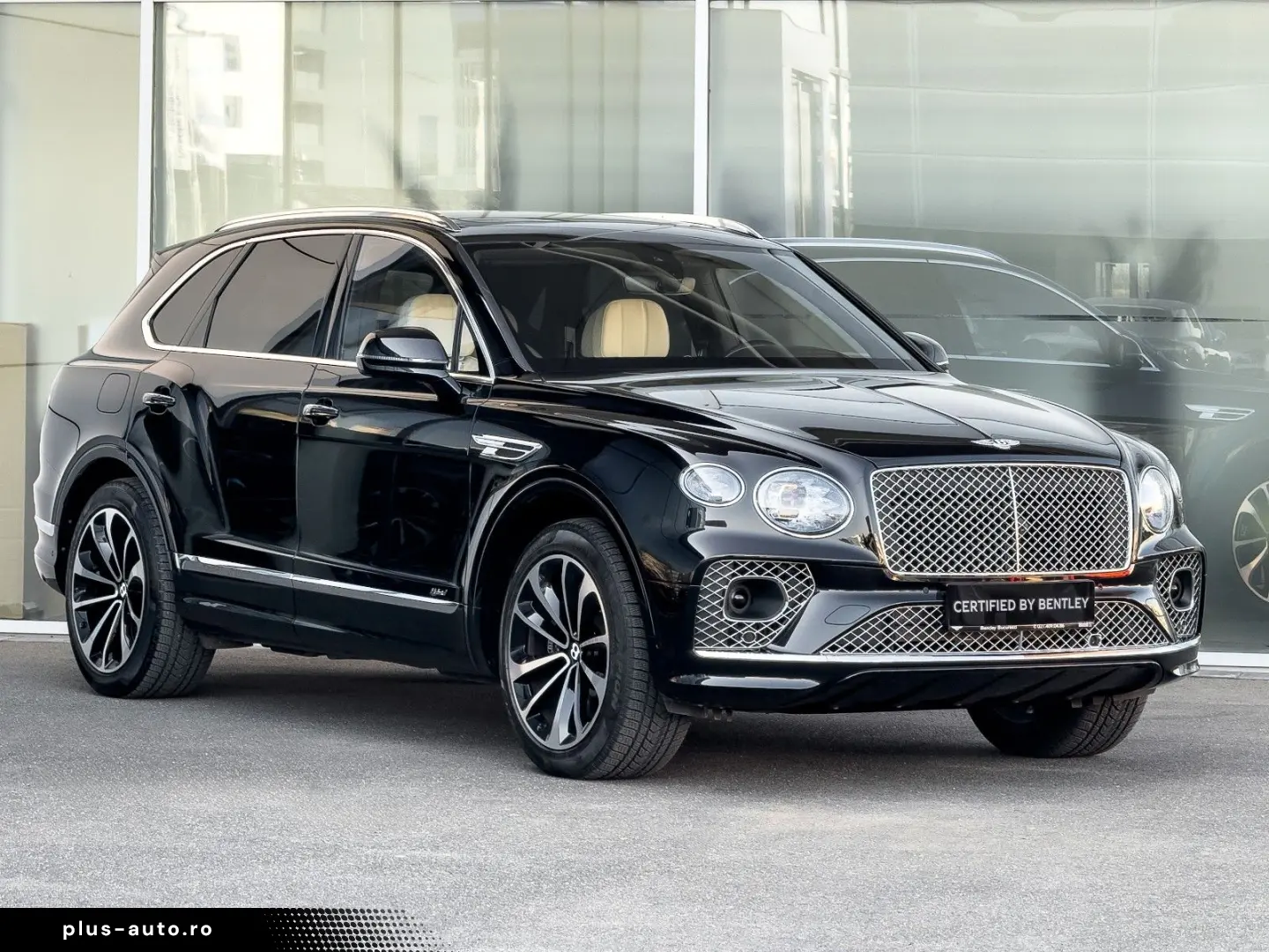BENTLEY Bentayga Hybrid